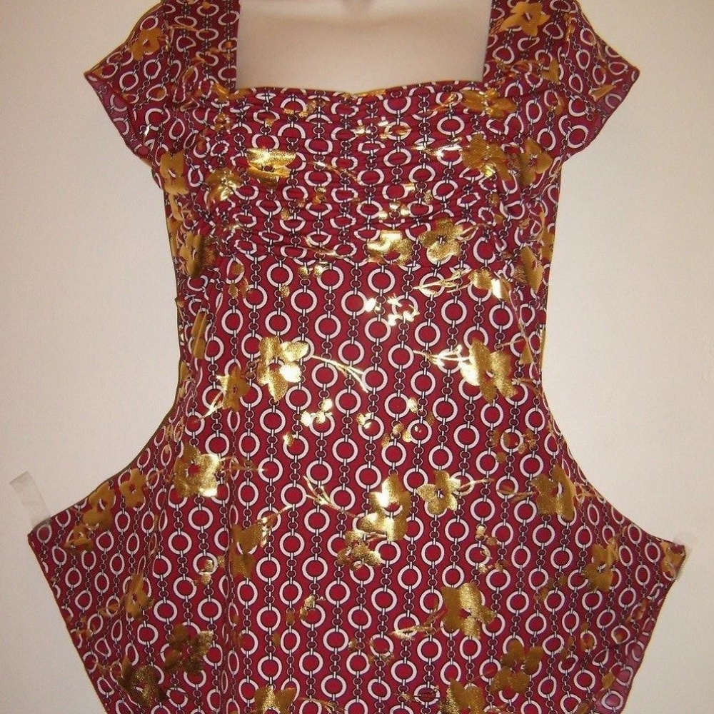 Sexy Maroon Gold Unique Beautifully Designed Top - Picture 4 of 4